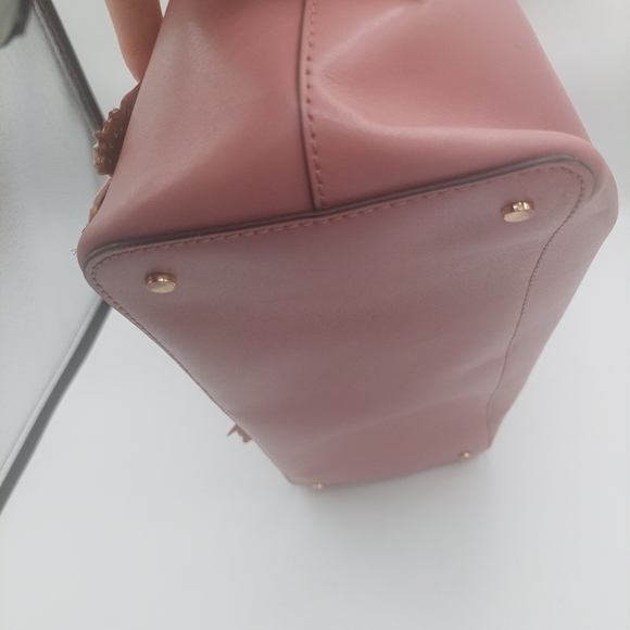 Kate Spade All the Buzz Butterfly pink tote Hawaiian Exclusive - Picture 5 of 8